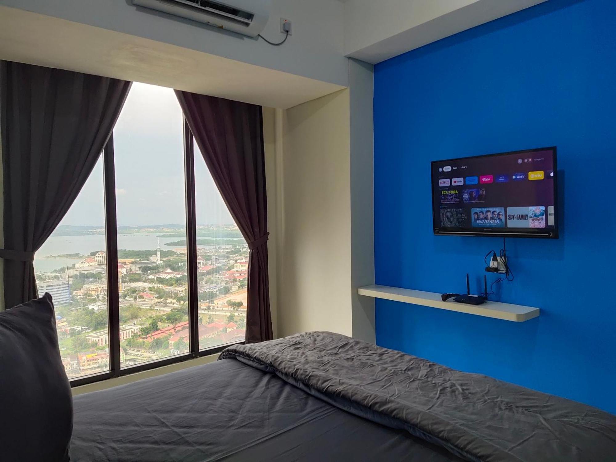 Pangsapuri Comodo Pollux Habibie Rooftop-seaview